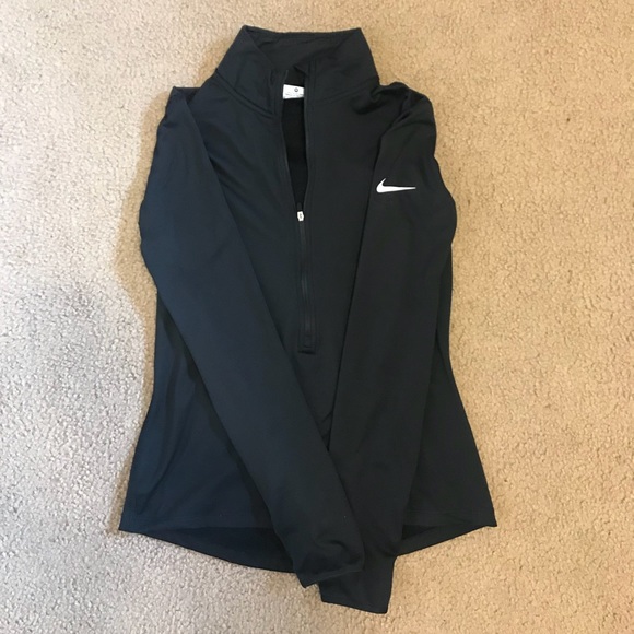 Nike Tops - Nike hyper warm long sleeve top